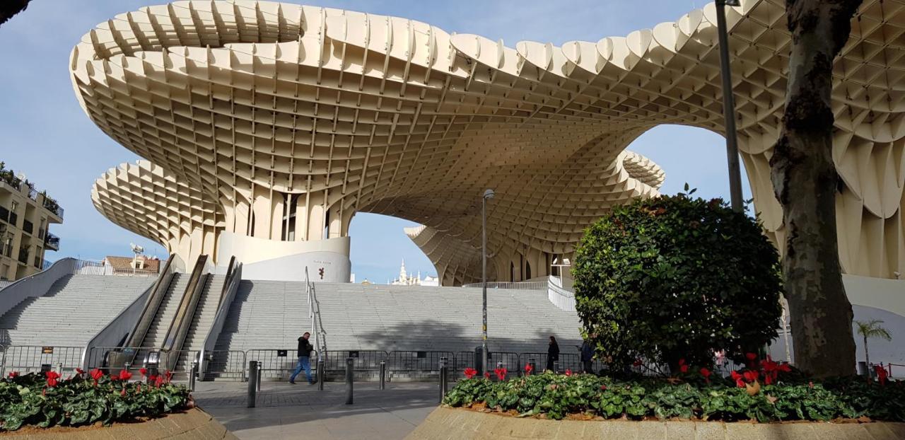 Practical Studio- 1Bth- Las Setas Sevilla Exterior foto